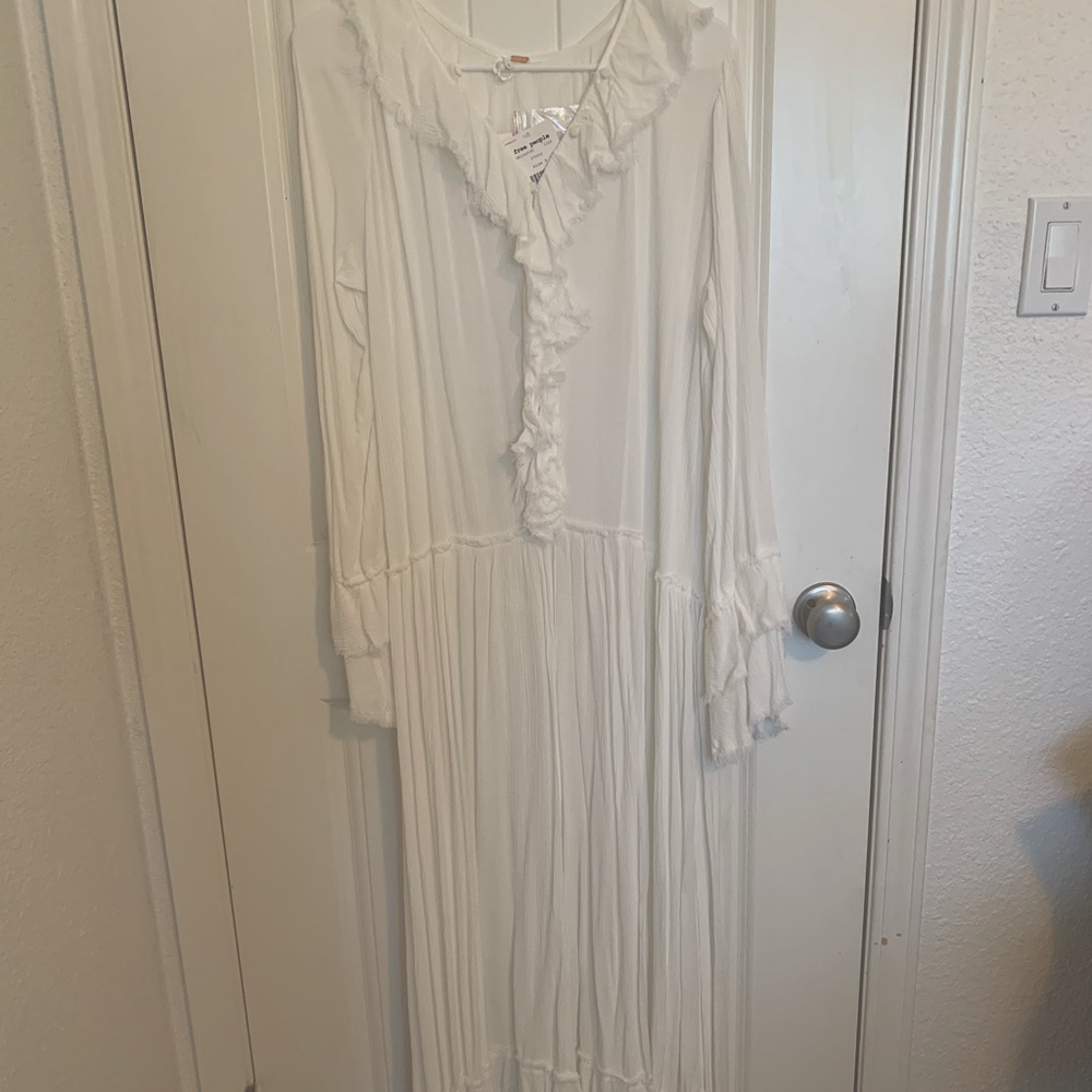 Free People White Maxi Dress NWT Size Small